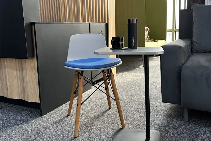 صندلی چهارپایه 